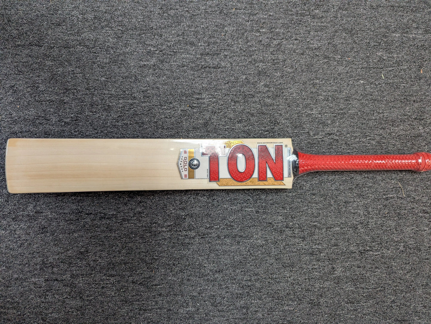 SS TON GOLD Edition English Willow Bat SS