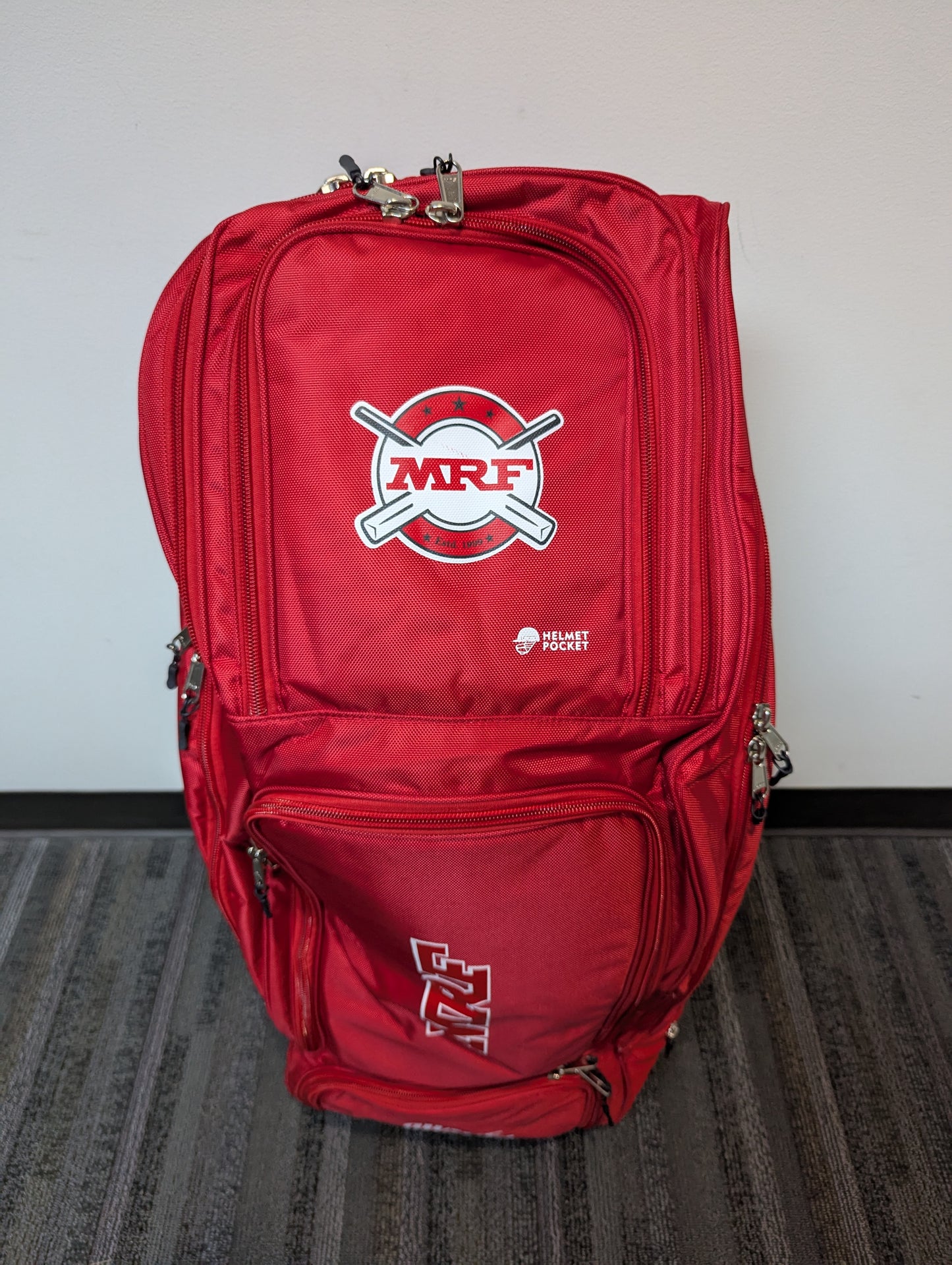 MRF Chase Master Duffle Kit Bag (wheelie)