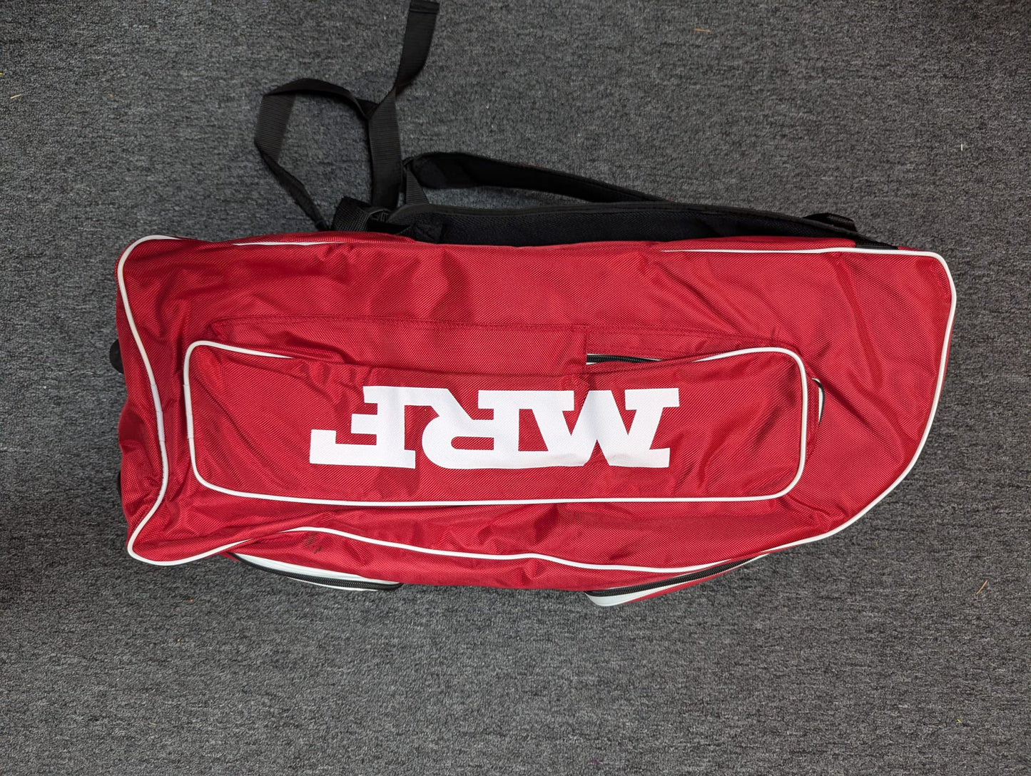 MRF Legend VK18 3.0 Kit Bag (Duffle)