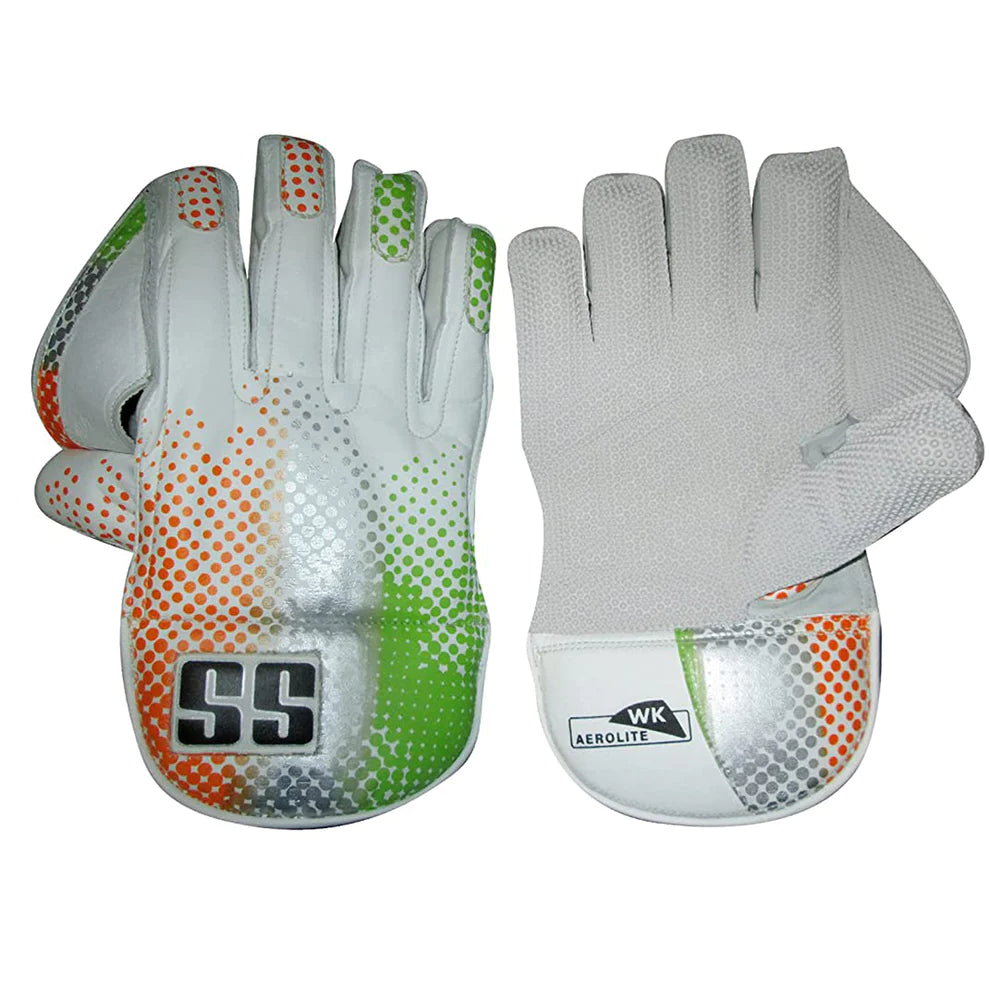 SS Aerolite Wicket Keeping Gloves
