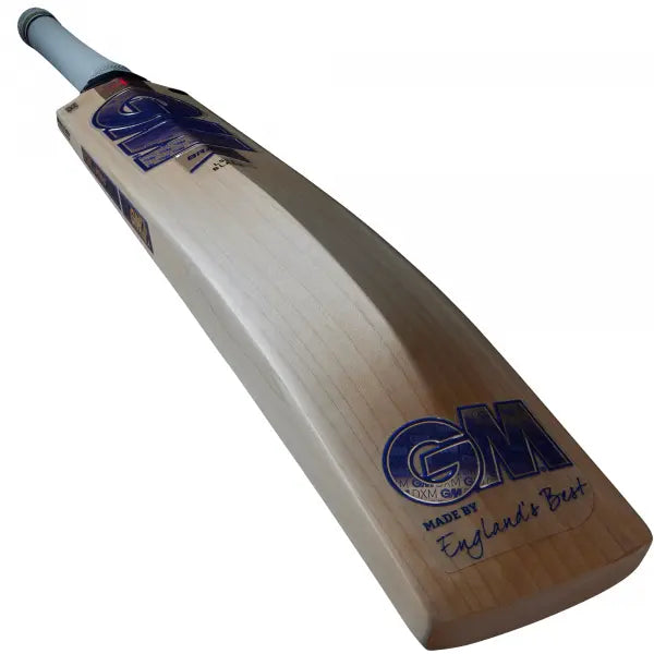 GM BRAVA 808 Cricket Bat - EW GM