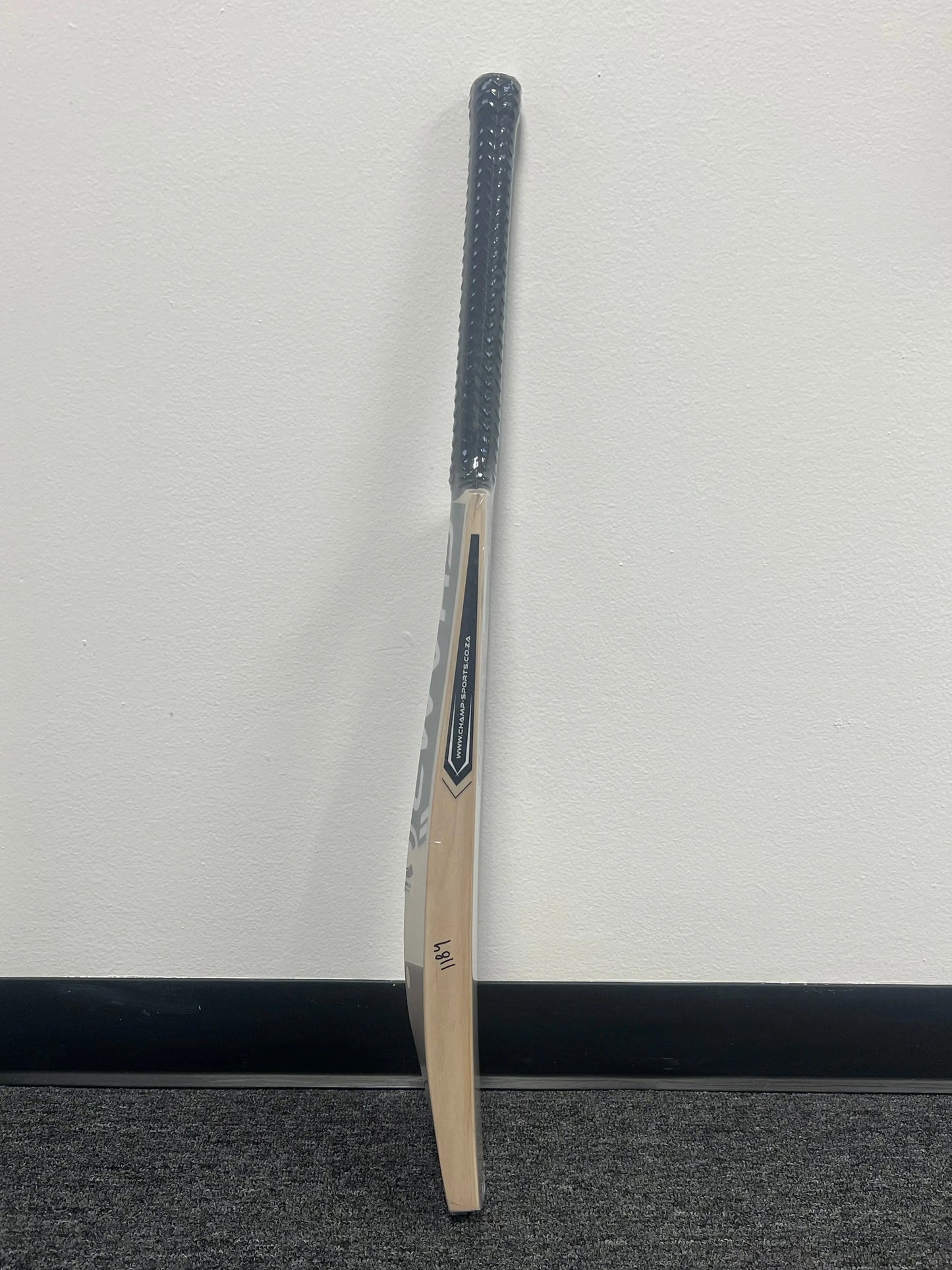 Champ Classic English Willow Cricket Bat Champ