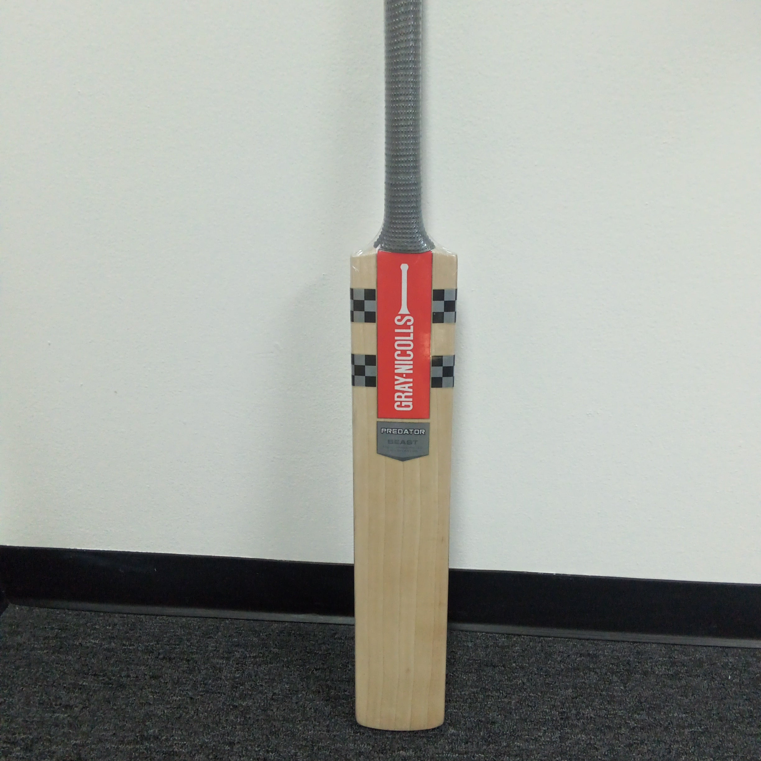 Gray Nicolls Predator Beast – USA Cricket Gear