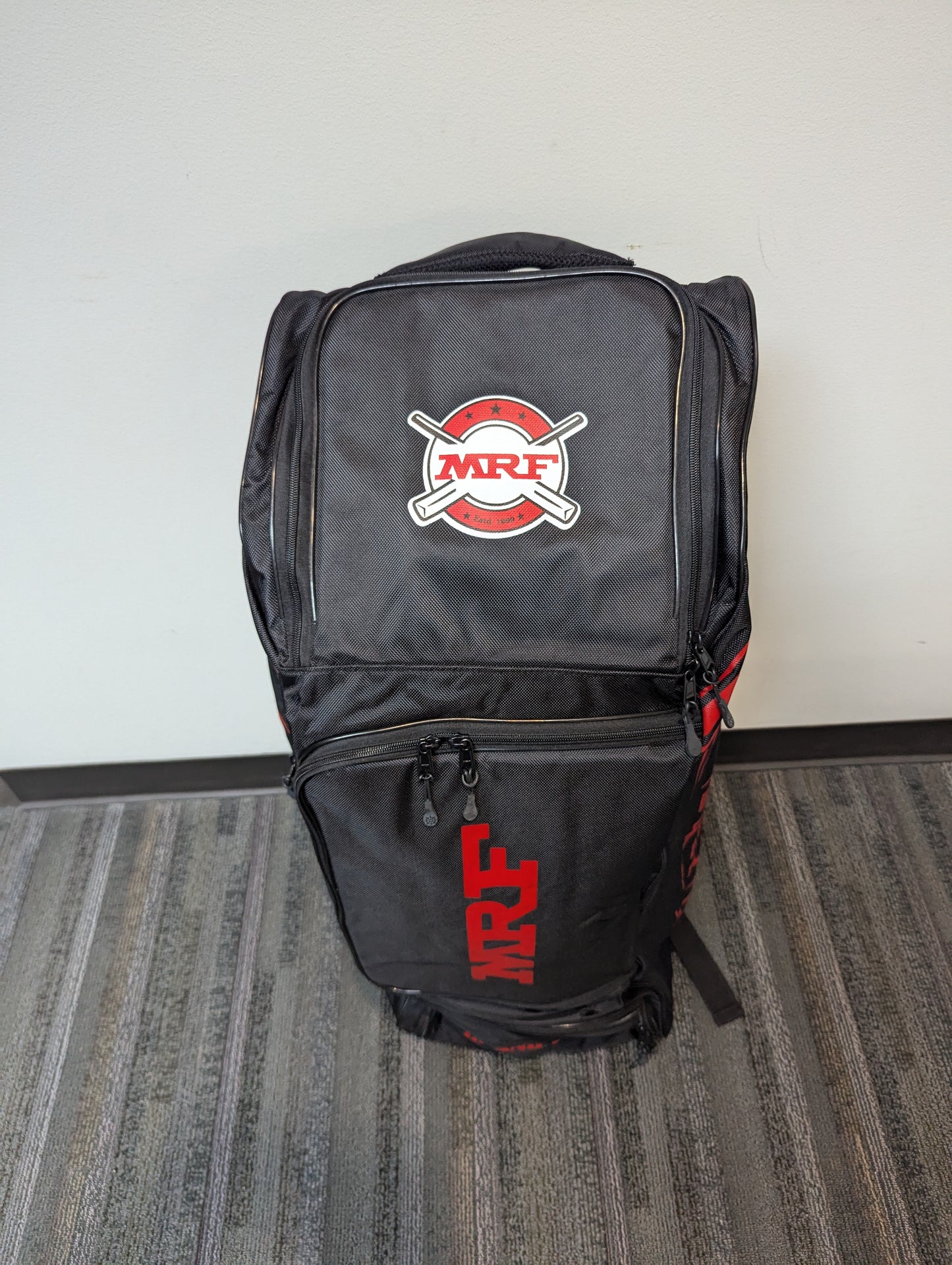 MRF Genius Grand Edition 3.0 Duffle Kit Bag (wheelie)