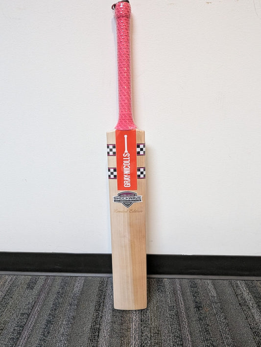 Gray Nicolls Shockwave Limited Edition 2.1