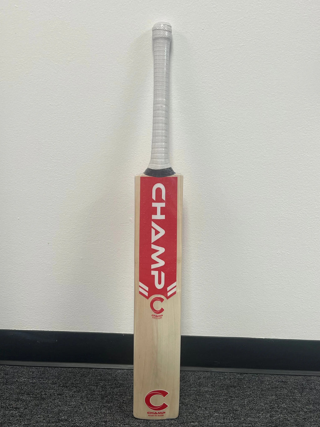 Champ Signature English Willow Cricket Bat Champ