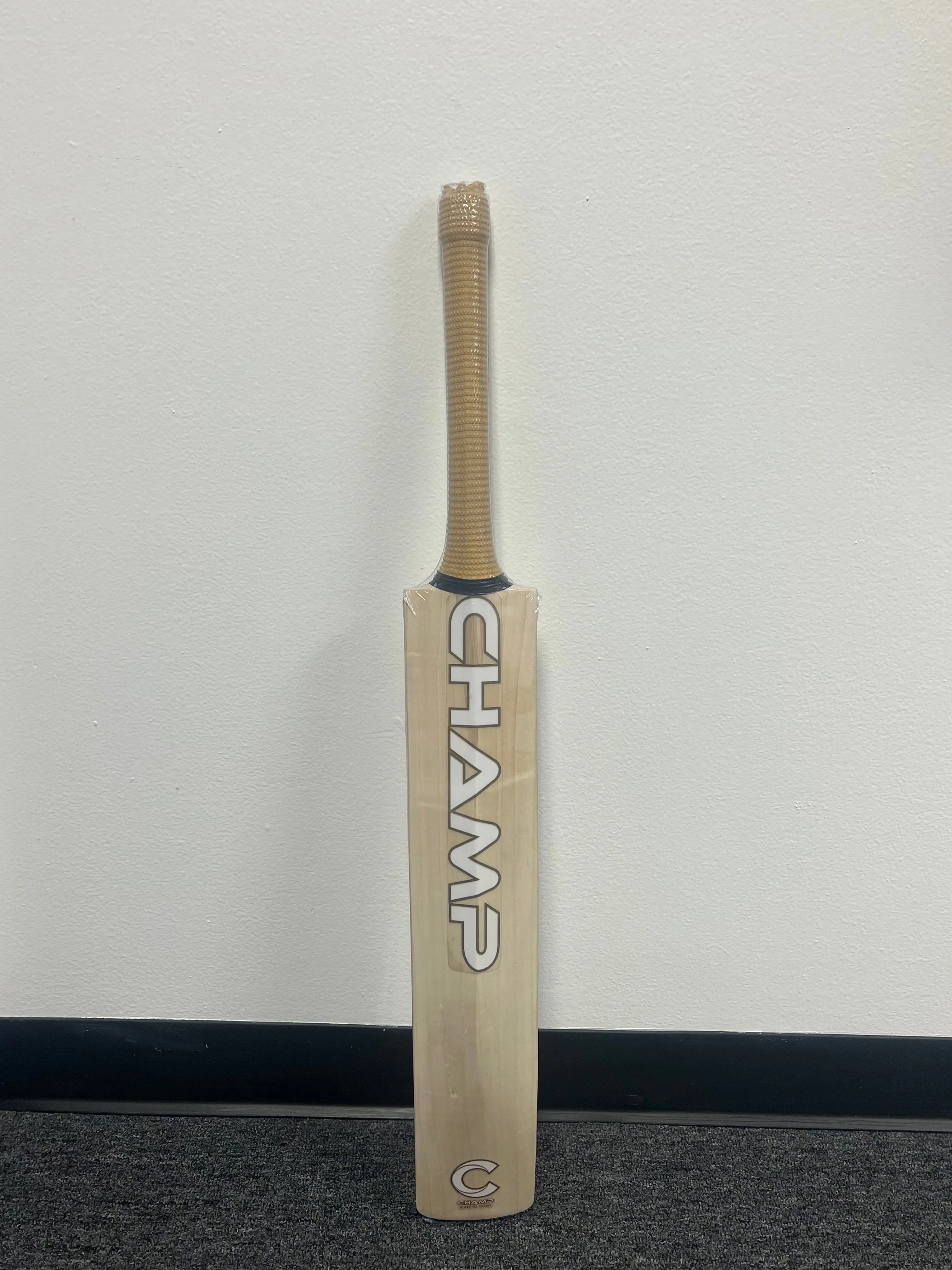 Champ Limited Edition English Willow Cricket Bat Champ