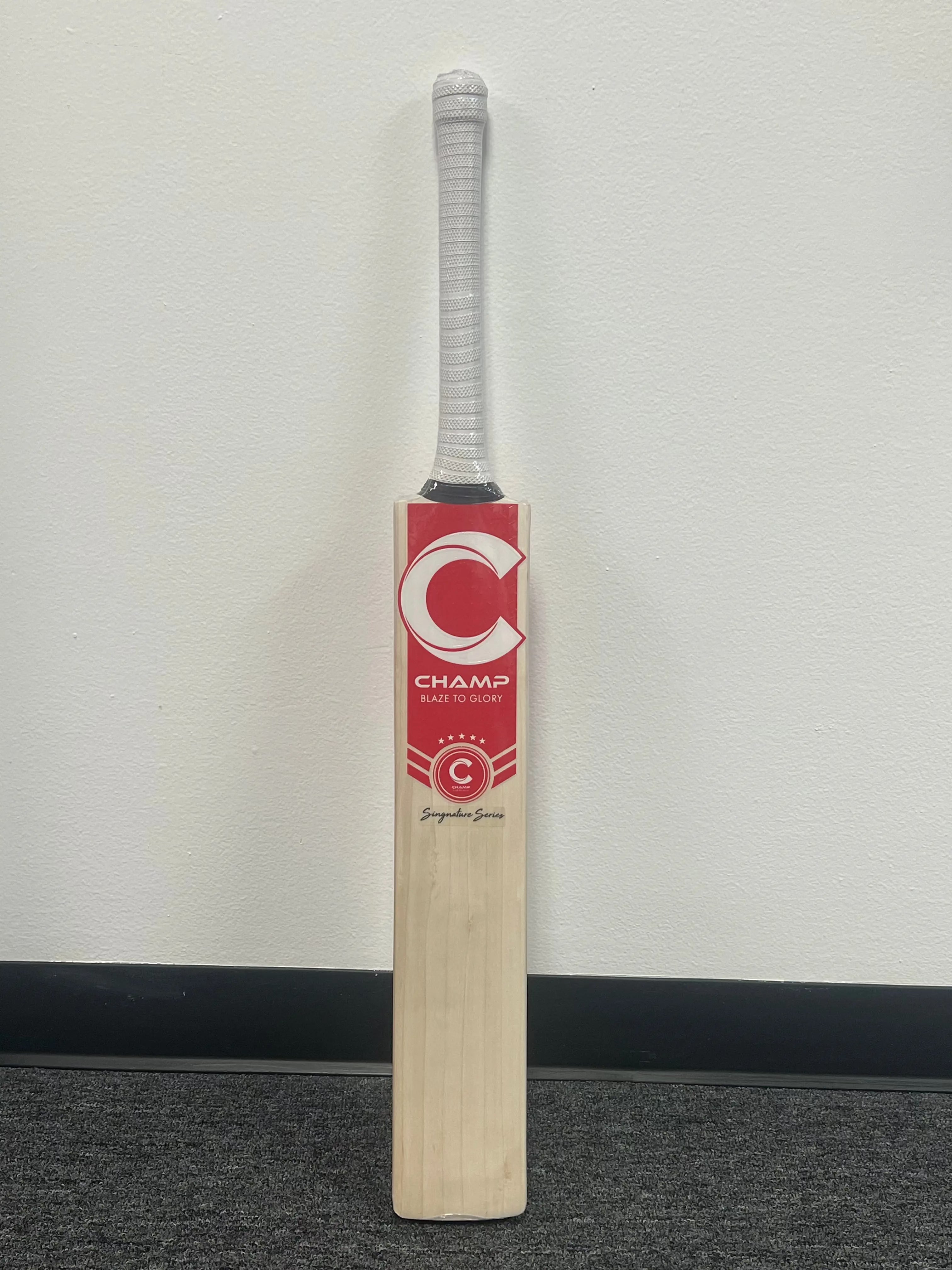 Champ Signature English Willow Cricket Bat Champ
