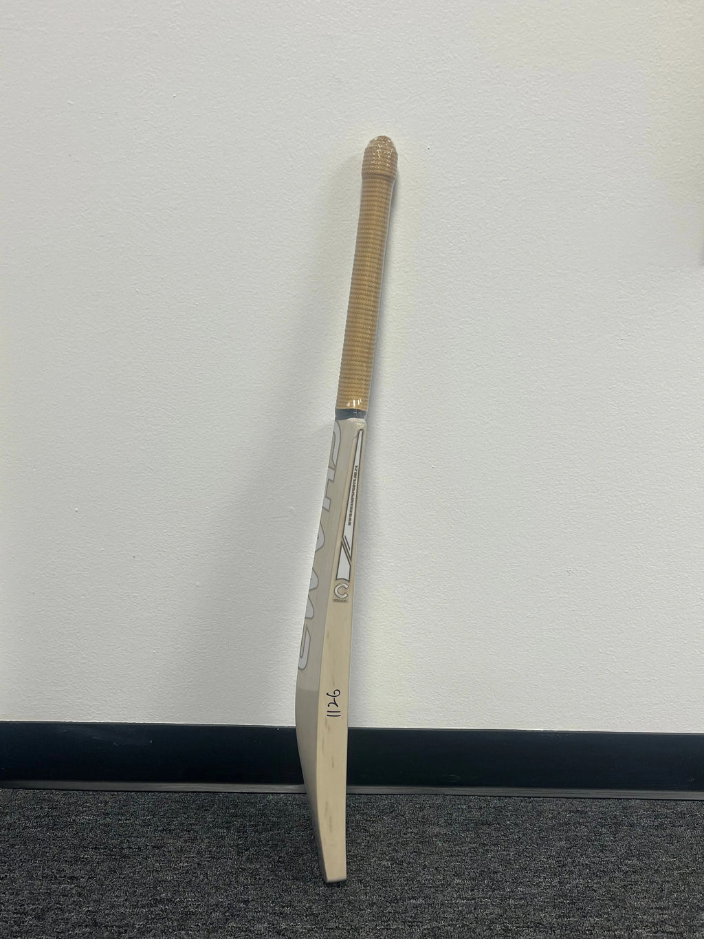 Champ Limited Edition English Willow Cricket Bat Champ