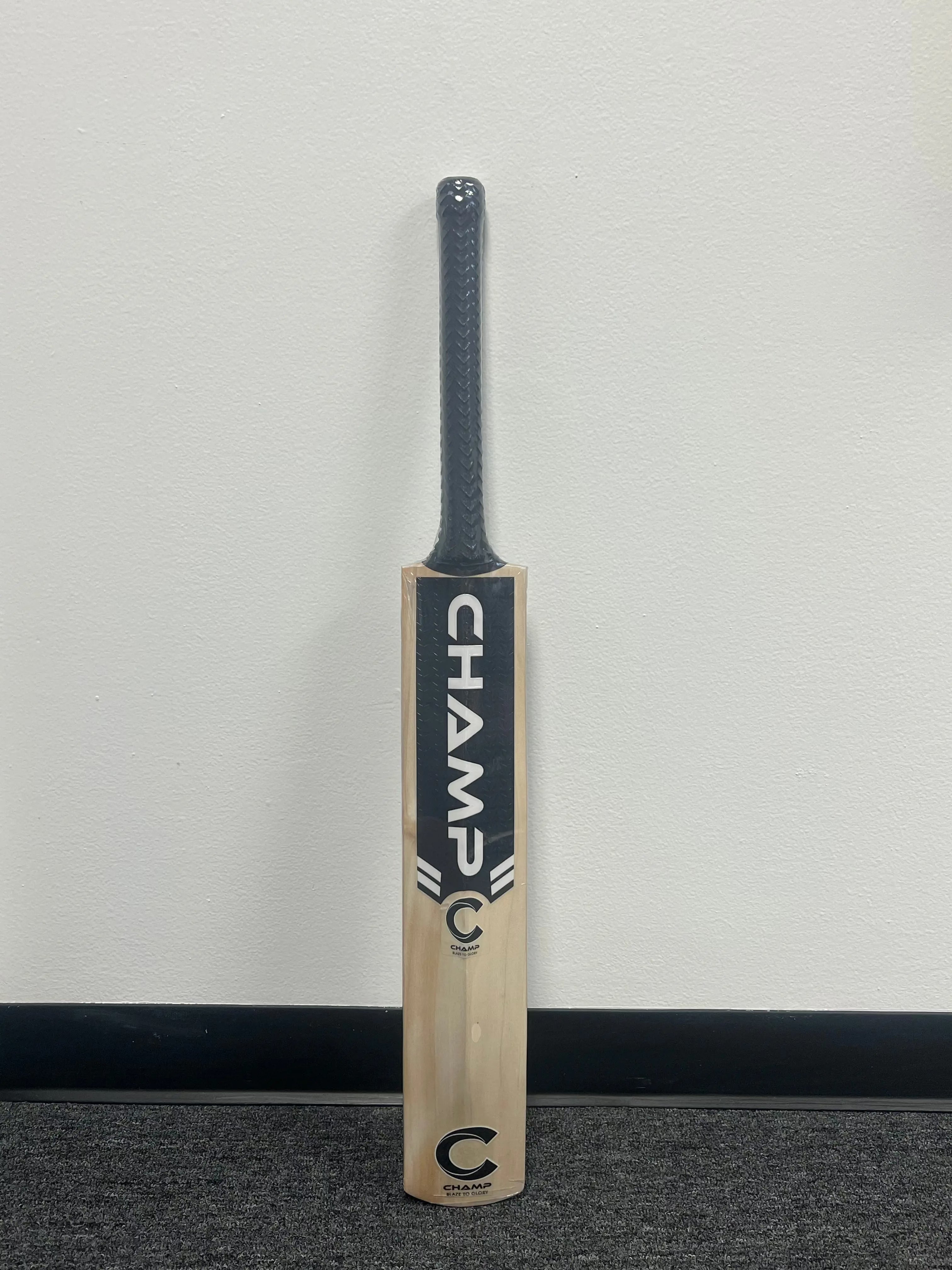 Champ Classic English Willow Cricket Bat Champ