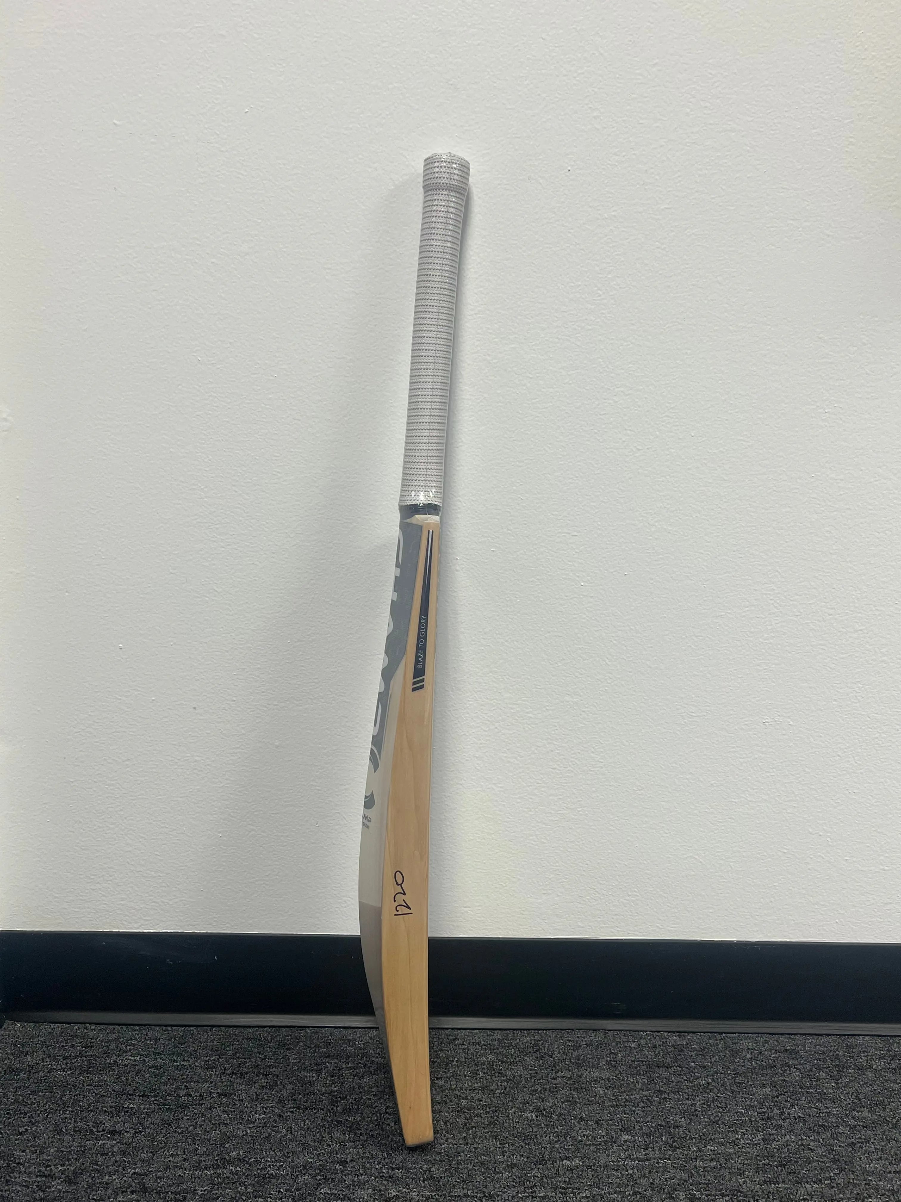 Champ Reserve English Willow Cricket Bat Champ