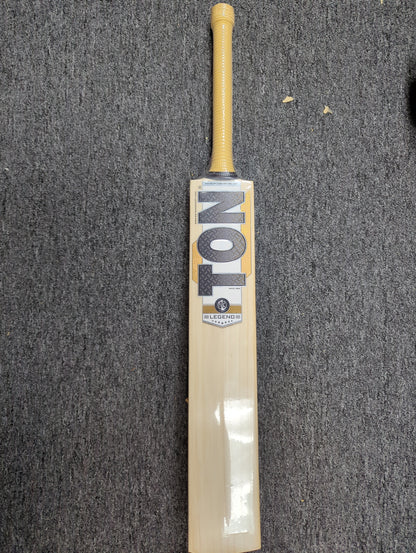 SS TON Legend English Willow Bat