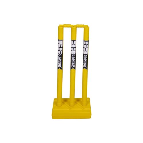 SS Plastic Cricket Stumps with Plastic Base